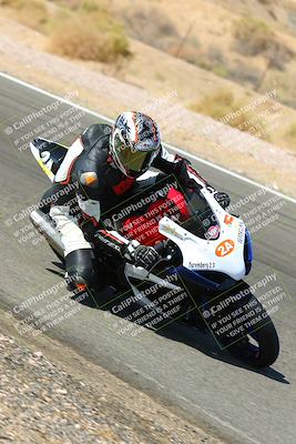 media/Oct-16-2022-TrackXperience (Sun) [[236a00b5b6]]/Group 3/session 4 turn 2/